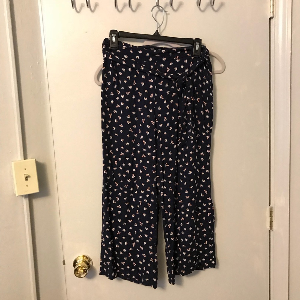 Atmosphere paper plane pants